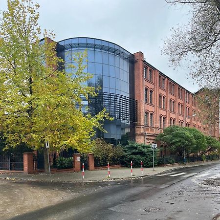 Loft Stara Tkalnia Apartment Zielona Gora  Bagian luar foto